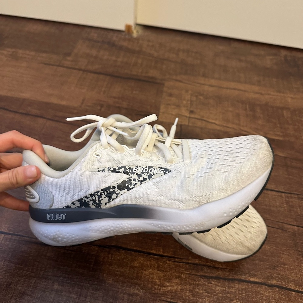 Women's White Brooks Ghost Running Shoes